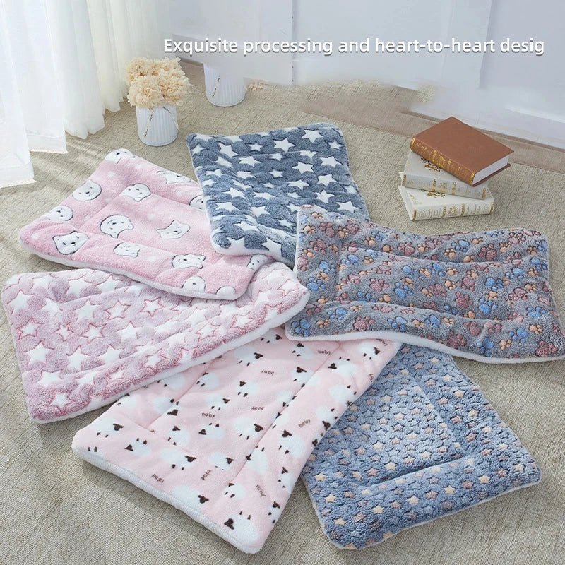 Flannel Dog Bed Mat - Soft, Cozy Blanket for Small to Large Dogs